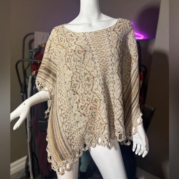 Free People Casablanca Poncho Boho Hippie Striped Cream Brown Scalloped Edge M - Picture 2 of 7